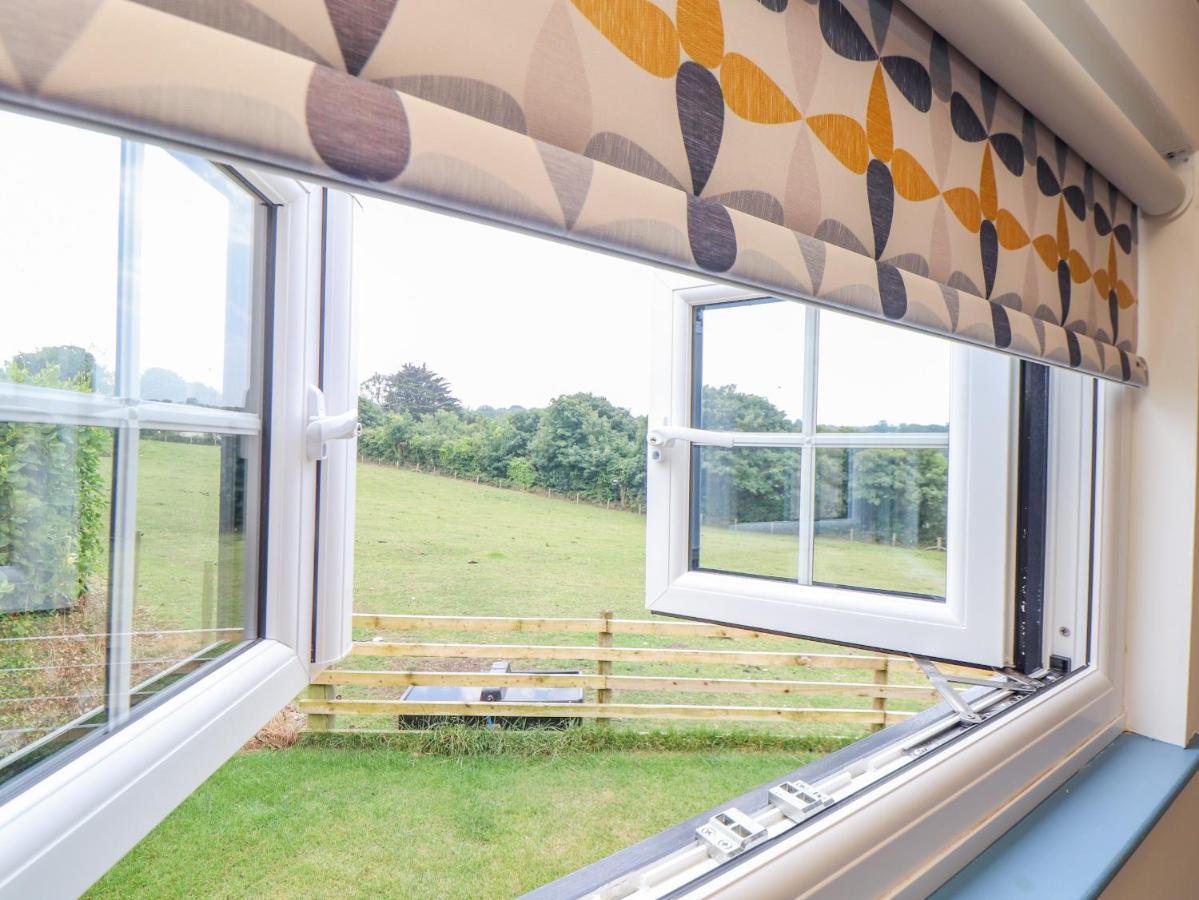 Sunflower Redruth Exterior photo